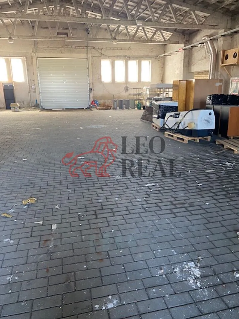 Pronájem skladového prostoru 1850 m²